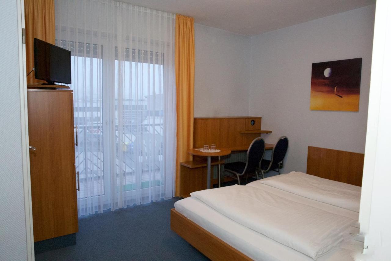Svg Hotel Diversi Ludwigshafen am Rhein Exterior photo